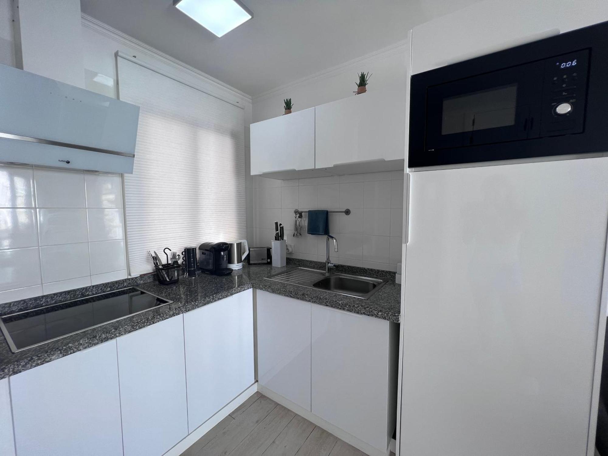 Paulmarie Apartment Ocean View In Windsor Park 阿德耶 外观 照片